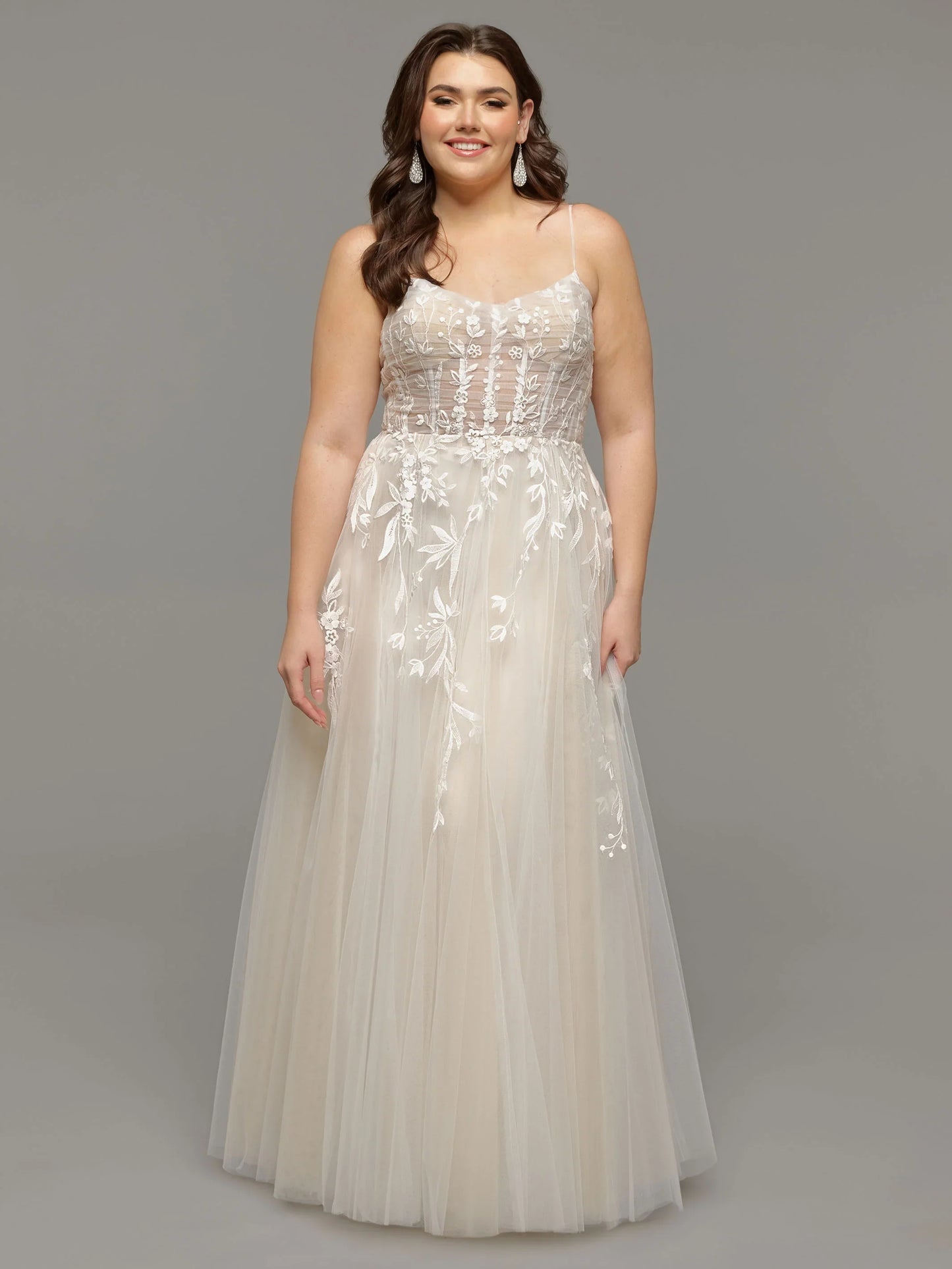 OPEN BACK A LINE TULLE WEDDING DRESS WITH LACE