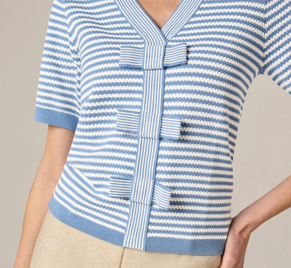 Short Sleeve Bow Pullover Sweater In Classic Blue Ivory