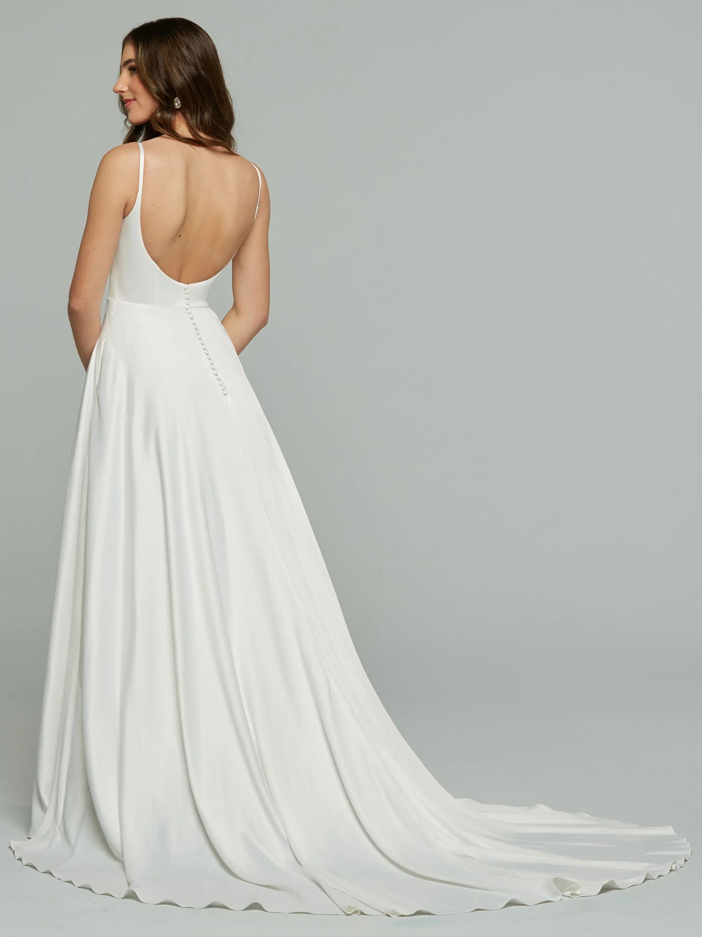 STRETCH SATIN A LINE WEDDING DRESS WITH SCOOP NECKLINE