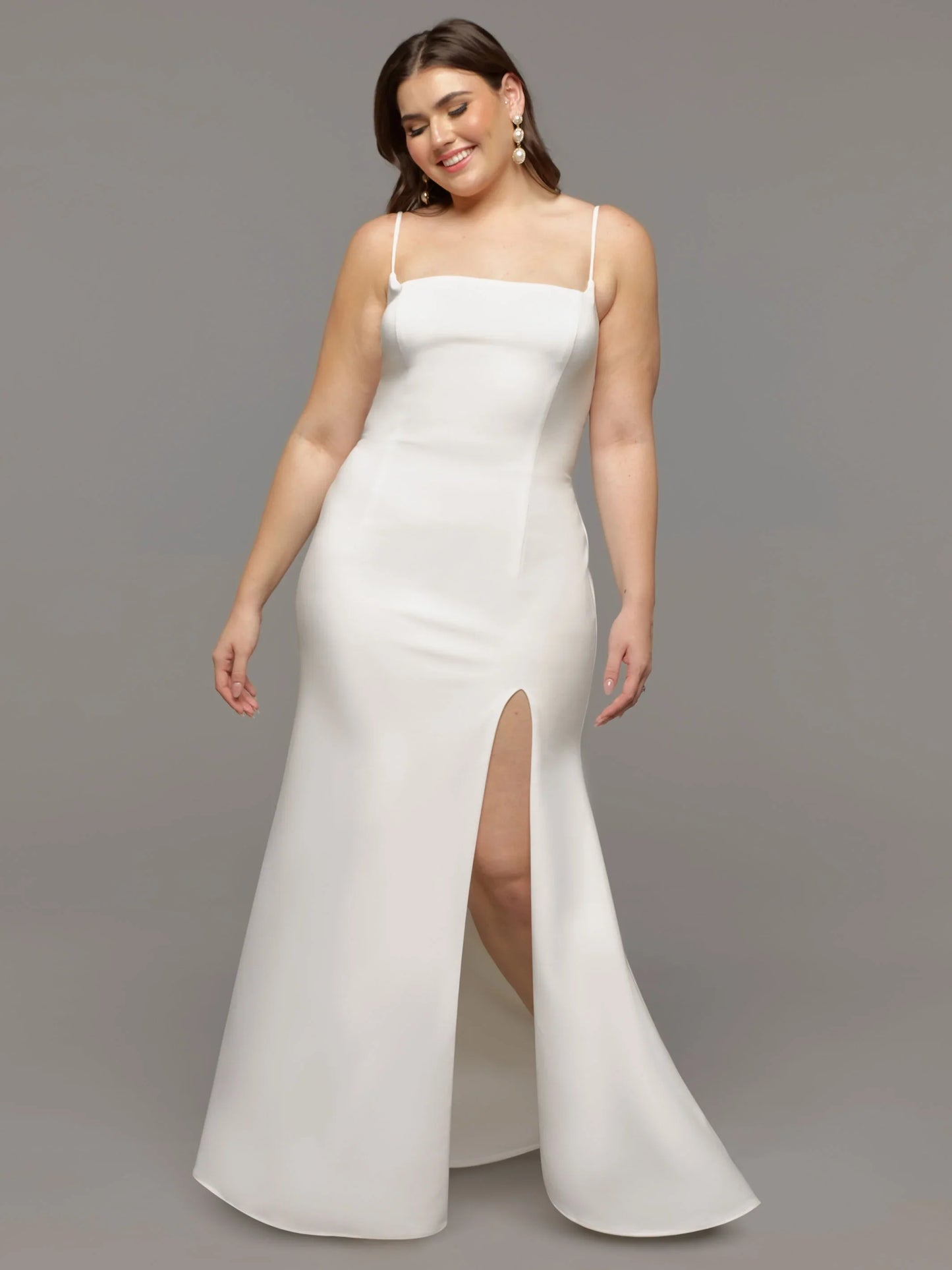 FIT AND FLARE BACKLESS WEDDING DRESS WITH SLIT