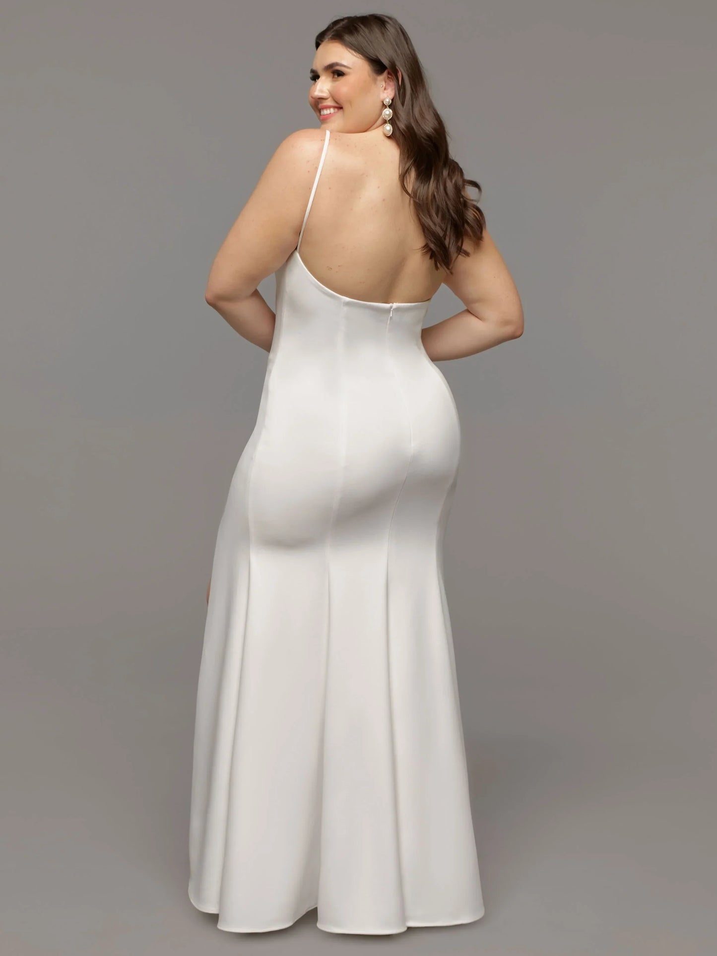 FIT AND FLARE BACKLESS WEDDING DRESS WITH SLIT