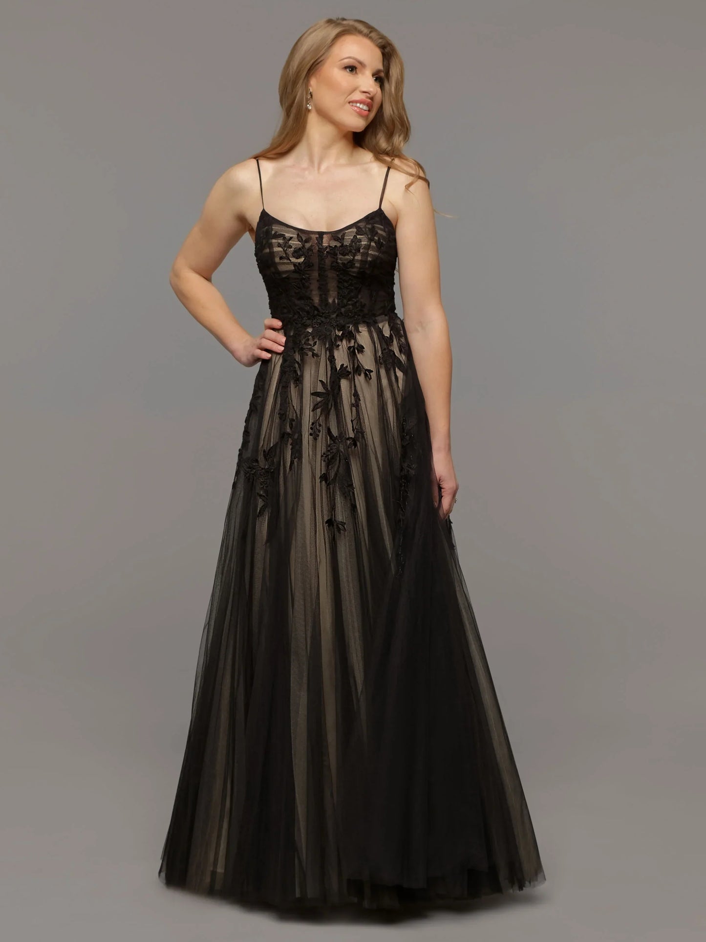 OPEN BACK A LINE TULLE WEDDING DRESS WITH LACE