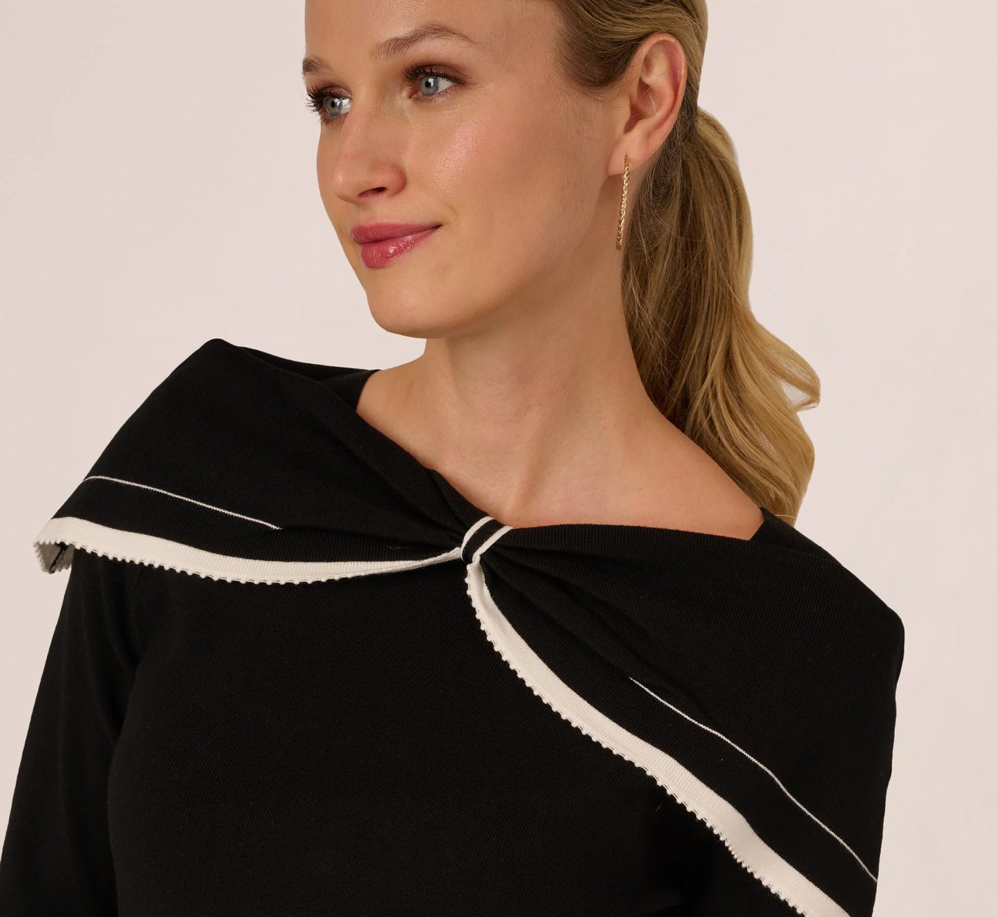 Off Shoulder Bow Collar Sweater In Black Ivory