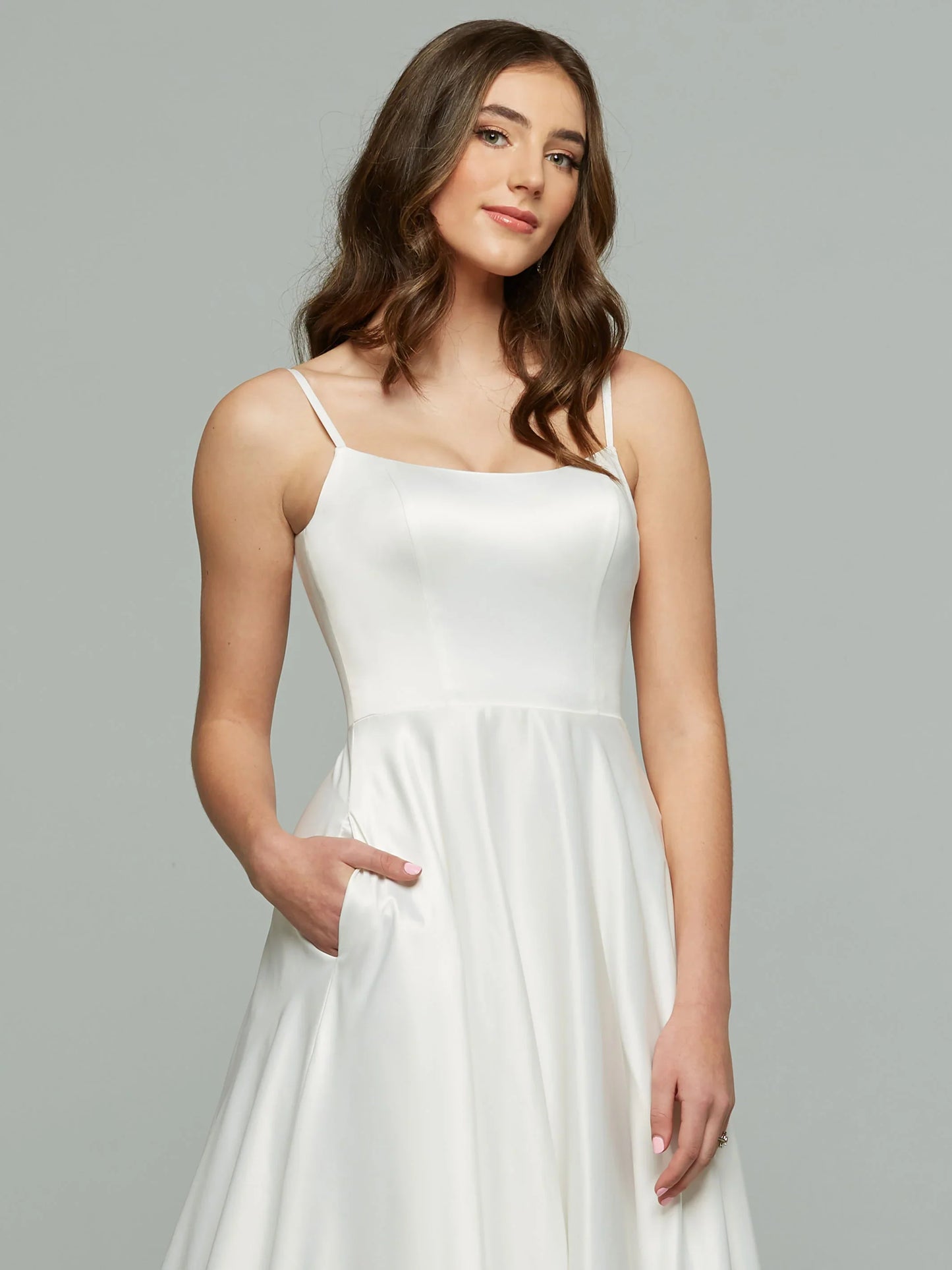 STRETCH SATIN A LINE WEDDING DRESS WITH SCOOP NECKLINE