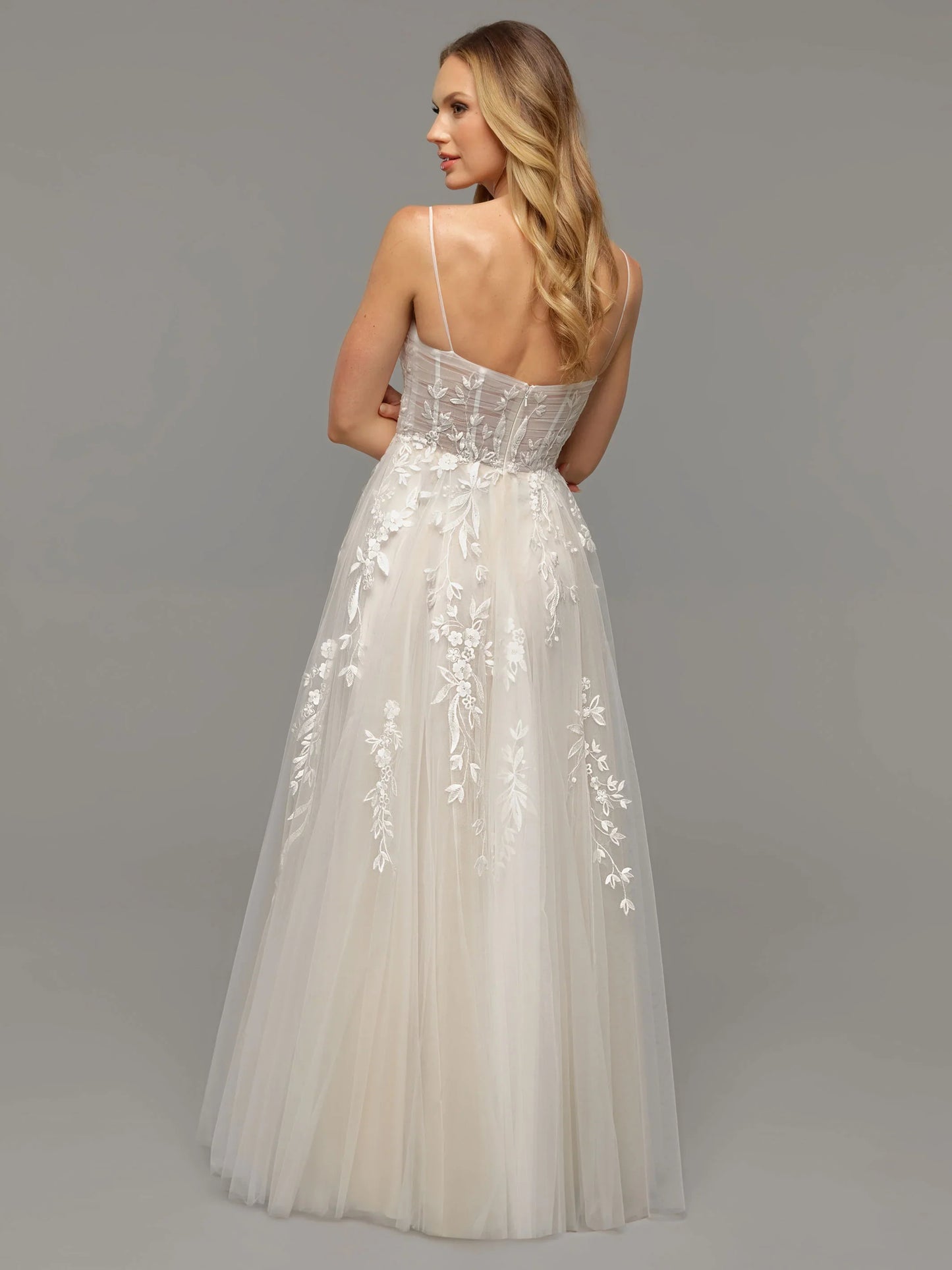 OPEN BACK A LINE TULLE WEDDING DRESS WITH LACE