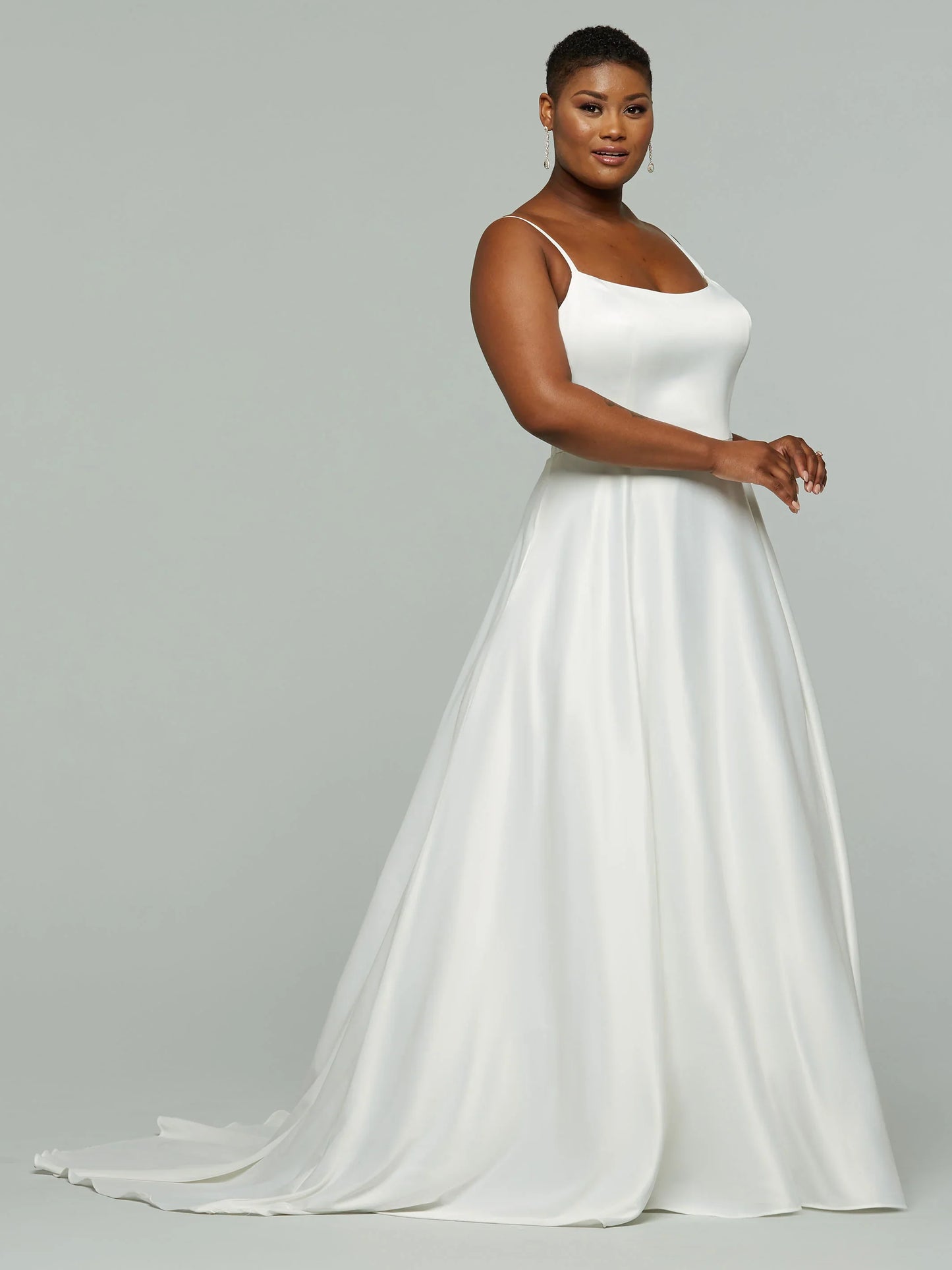 STRETCH SATIN A LINE WEDDING DRESS WITH SCOOP NECKLINE