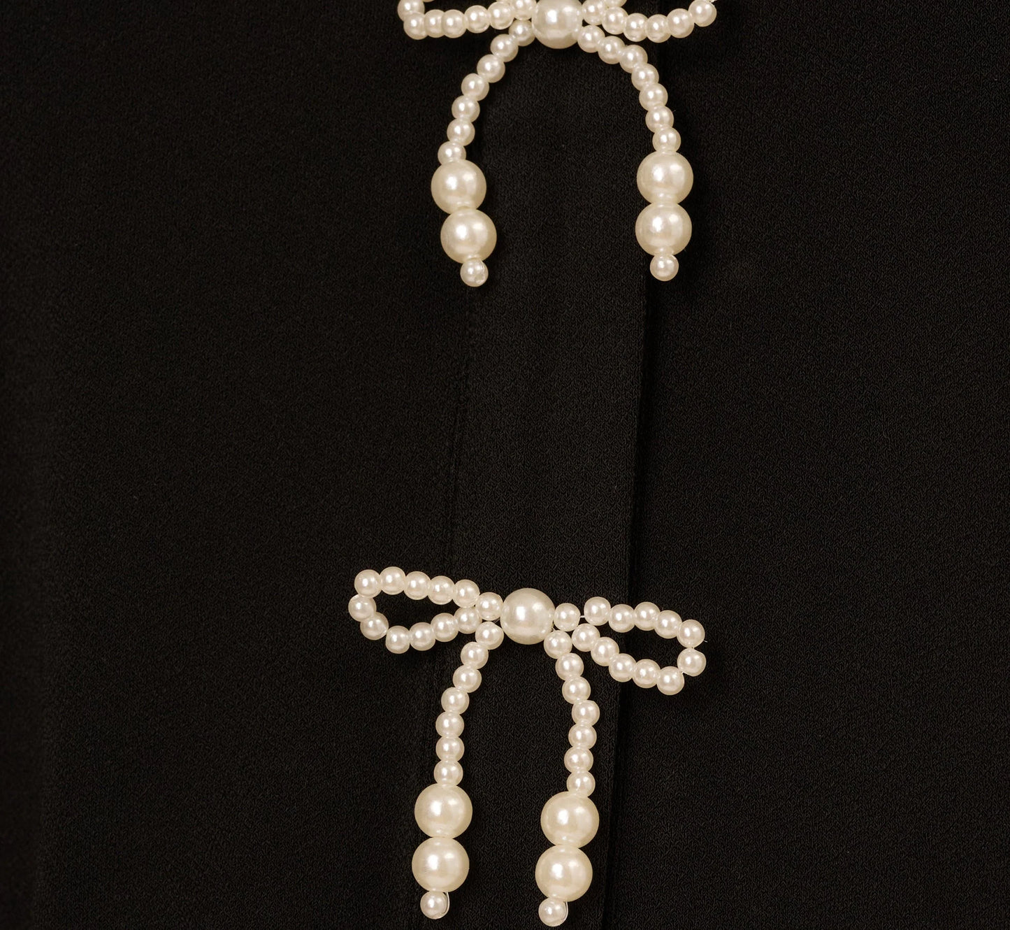 Three Quarter Sleeve Pearly Bow Blouse In Black