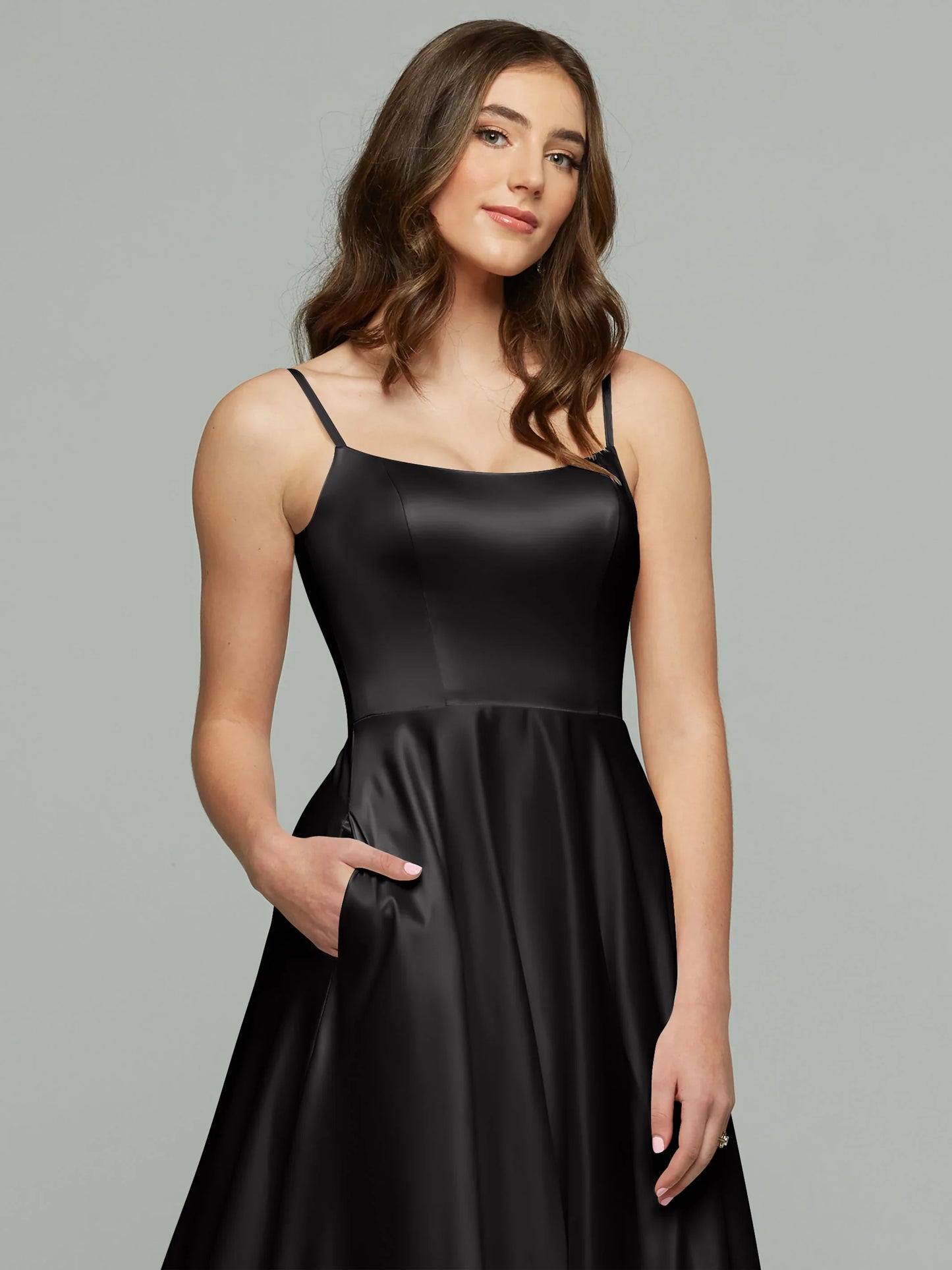STRETCH SATIN A LINE WEDDING DRESS WITH SCOOP NECKLINE