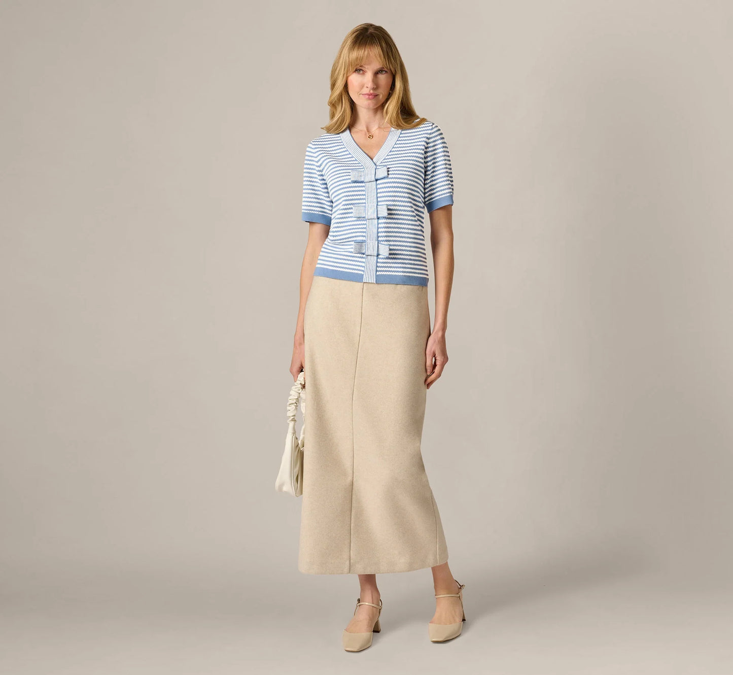 Short Sleeve Bow Pullover Sweater In Classic Blue Ivory