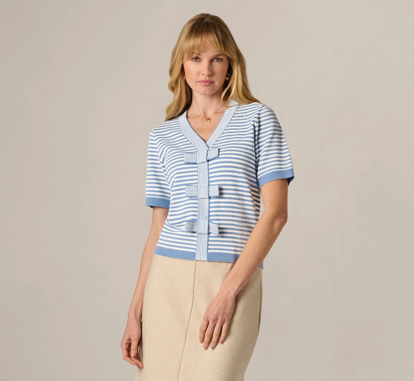 Short Sleeve Bow Pullover Sweater In Classic Blue Ivory