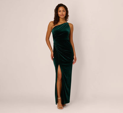 One Shoulder Draped Velvet Gown With Chain Accent In Emerald